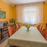 Lägenhet Hundefreundliches Mit Privatparkplatz, Bbq-bereich Und Grossem Balkon *