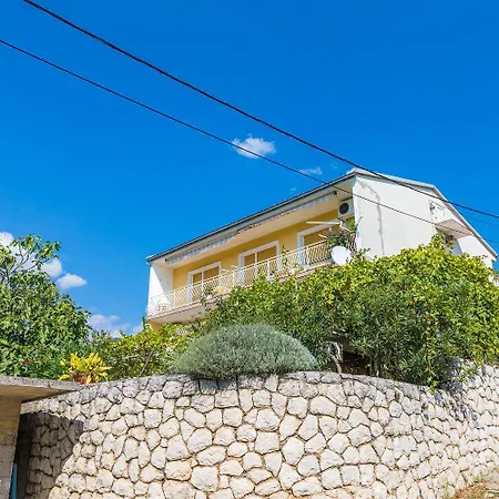 Hundefreundliches Mit Privatparkplatz, Bbq-bereich Und Grossem Balkon * Grižane